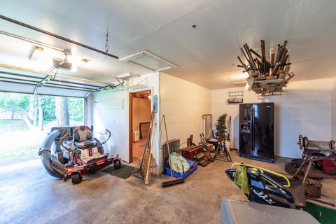 Tiny photo for 1129 Park Avenue, Winthrop Harbor, IL 60096 (MLS # 12442941)