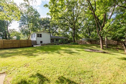 Tiny photo for 1129 Park Avenue, Winthrop Harbor, IL 60096 (MLS # 12442941)