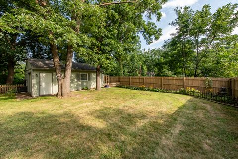 Tiny photo for 1129 Park Avenue, Winthrop Harbor, IL 60096 (MLS # 12442941)