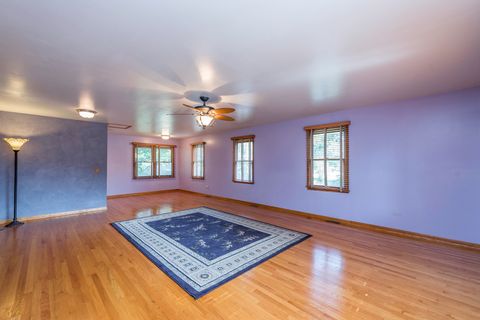 Tiny photo for 1129 Park Avenue, Winthrop Harbor, IL 60096 (MLS # 12442941)