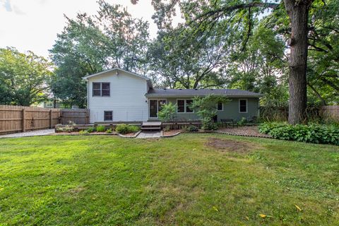 Tiny photo for 1129 Park Avenue, Winthrop Harbor, IL 60096 (MLS # 12442941)