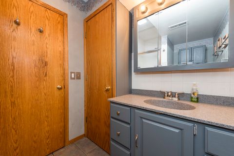 Tiny photo for 1129 Park Avenue, Winthrop Harbor, IL 60096 (MLS # 12442941)