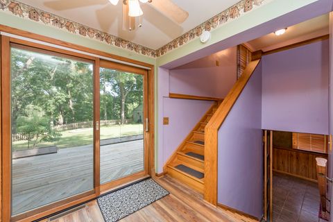 Tiny photo for 1129 Park Avenue, Winthrop Harbor, IL 60096 (MLS # 12442941)