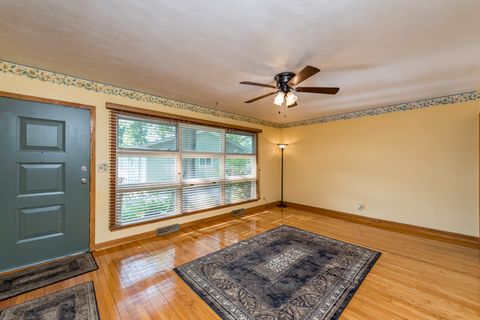 Tiny photo for 1129 Park Avenue, Winthrop Harbor, IL 60096 (MLS # 12442941)
