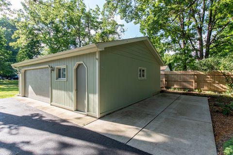 Tiny photo for 1129 Park Avenue, Winthrop Harbor, IL 60096 (MLS # 12442941)