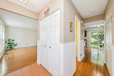 Tiny photo for 688 Equestrian Drive, Wheeling, IL 60090 (MLS # 12452283)
