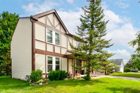 Tiny photo for 688 Equestrian Drive, Wheeling, IL 60090 (MLS # 12452283)