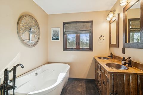 Tiny photo for 9510 Martin Drive, Spring Grove, IL 60081 (MLS # 12556665)