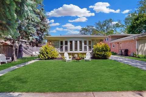 9405 Morgan Avenue Evanston IL 60203