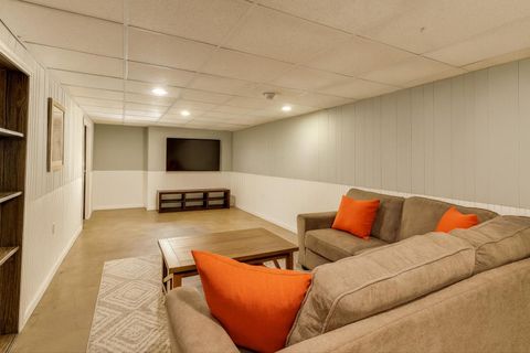 Tiny photo for 3N425 HOWARD Avenue, Elmhurst, IL 60126 (MLS # 12507216)