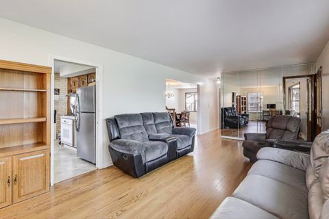 Tiny photo for 3N425 HOWARD Avenue, Elmhurst, IL 60126 (MLS # 12507216)