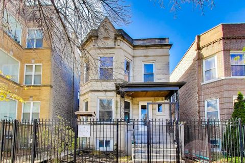 4640 N Saint Louis Avenue Chicago IL 60625