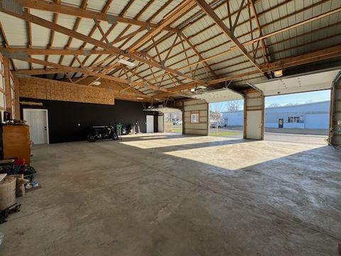 Tiny photo for 15 E 1st Street, Milledgeville, IL 61051 (MLS # 12603703)