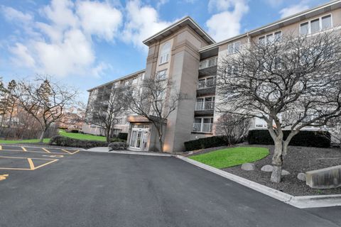 480 E Montrose Avenue 209 Wood Dale IL 60191