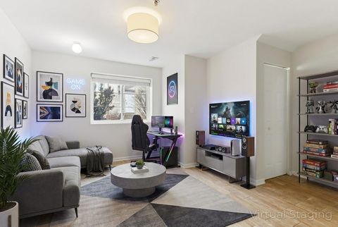 Tiny photo for 183 N EAST RIVER Road #C5, Des Plaines, IL 60016 (MLS # 12537628)