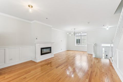 Tiny photo for 183 N EAST RIVER Road #C5, Des Plaines, IL 60016 (MLS # 12537628)