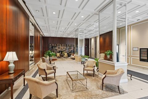 Tiny photo for 777 N Michigan Avenue #3709, Chicago, IL 60611 (MLS # 12593187)