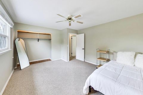 Tiny photo for 1207 W Thomas Street, Arlington Heights, IL 60004 (MLS # 12704335)