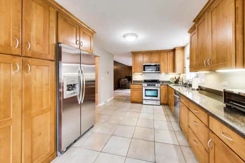 Tiny photo for 1207 W Thomas Street, Arlington Heights, IL 60004 (MLS # 12704335)