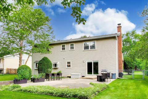 Tiny photo for 1207 W Thomas Street, Arlington Heights, IL 60004 (MLS # 12704335)