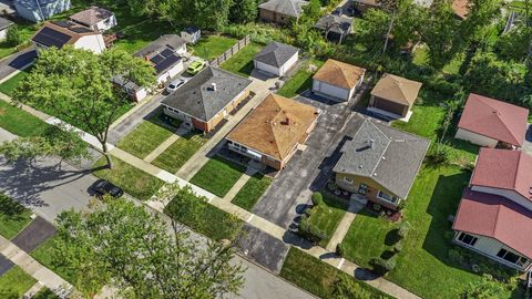 Tiny photo for 16333 Winchester Avenue, Markham, IL 60428 (MLS # 12502358)