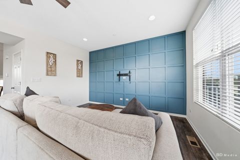 Tiny photo for 2985 Madison Drive, Naperville, IL 60564 (MLS # 12618428)