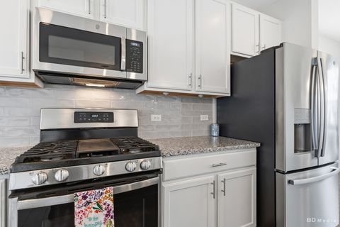 Tiny photo for 2985 Madison Drive, Naperville, IL 60564 (MLS # 12618428)