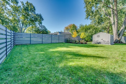 Tiny photo for 631 Smith Road, Lisle, IL 60532 (MLS # 12760310)