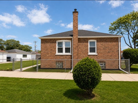 Tiny photo for 9801 S Drexel Avenue, Chicago, IL 60628 (MLS # 12695513)