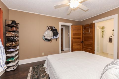 Tiny photo for 609 N Jackson Street, Clinton, IL 61727 (MLS # 12515576)