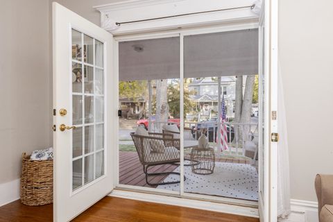 Tiny photo for 609 N Jackson Street, Clinton, IL 61727 (MLS # 12515576)