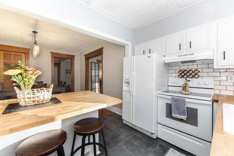 Tiny photo for 609 N Jackson Street, Clinton, IL 61727 (MLS # 12515576)