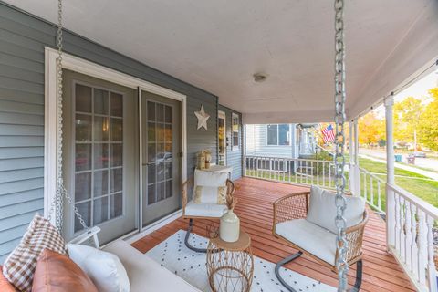 Tiny photo for 609 N Jackson Street, Clinton, IL 61727 (MLS # 12515576)