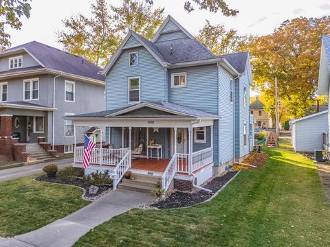 Tiny photo for 609 N Jackson Street, Clinton, IL 61727 (MLS # 12515576)