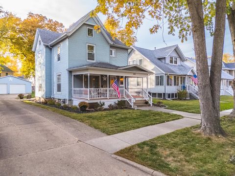 Tiny photo for 609 N Jackson Street, Clinton, IL 61727 (MLS # 12515576)