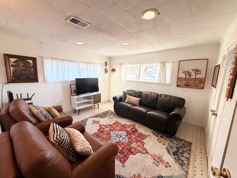 Tiny photo for 2900 W 100th Place, Evergreen Park, IL 60805 (MLS # 12575976)