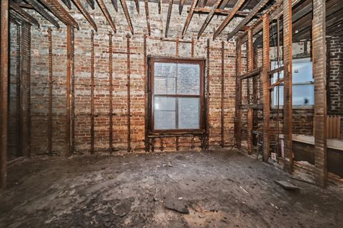 Tiny photo for 3549 S Indiana Avenue, Chicago, IL 60653 (MLS # 12581786)