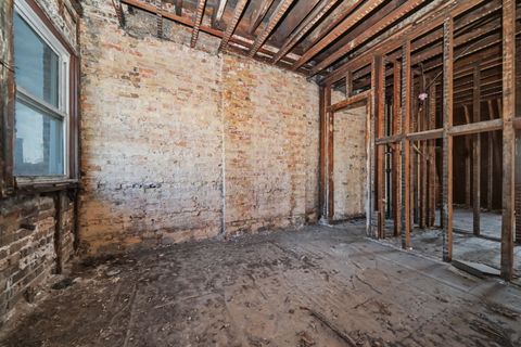 Tiny photo for 3549 S Indiana Avenue, Chicago, IL 60653 (MLS # 12581786)