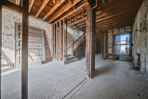 Tiny photo for 3549 S Indiana Avenue, Chicago, IL 60653 (MLS # 12581786)