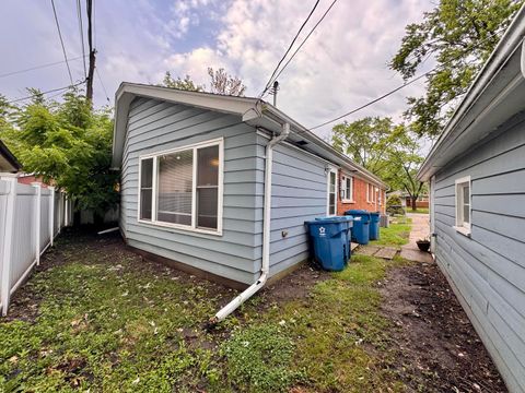 Tiny photo for 3732 153rd Street, Midlothian, IL 60445 (MLS # 12498676)