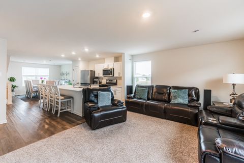 Tiny photo for 1053 Briar Glen Court, Hampshire, IL 60140 (MLS # 12535225)