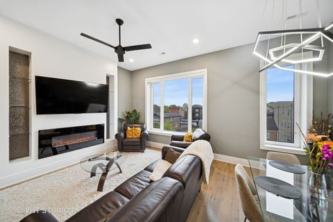 Tiny photo for 4816 S St. Lawrence Avenue #302, Chicago, IL 60615 (MLS # 12461319)