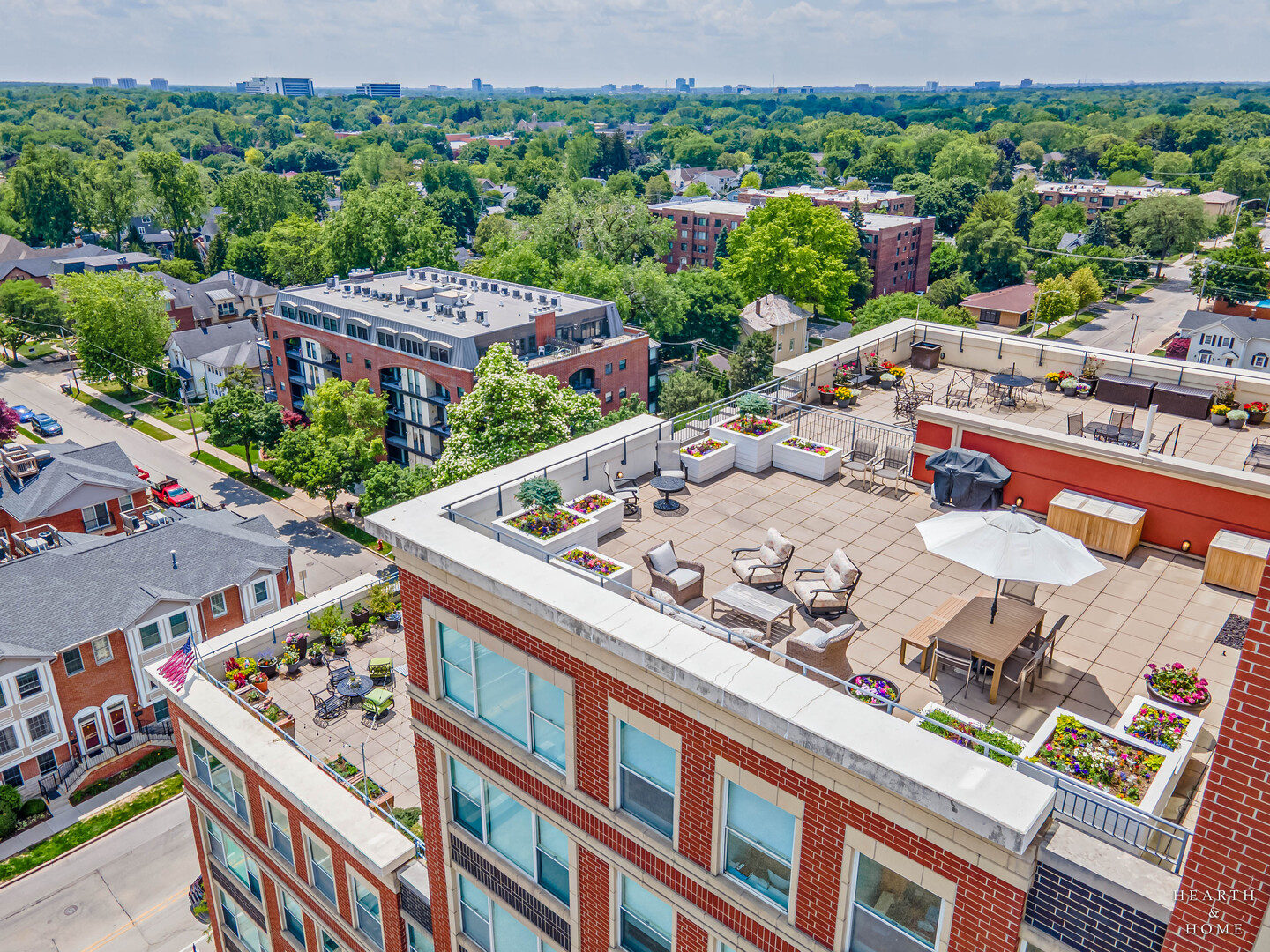 77 S Evergreen Avenue 1103