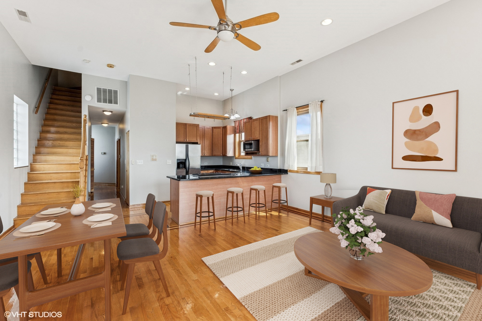 2538 W Flournoy Street 3