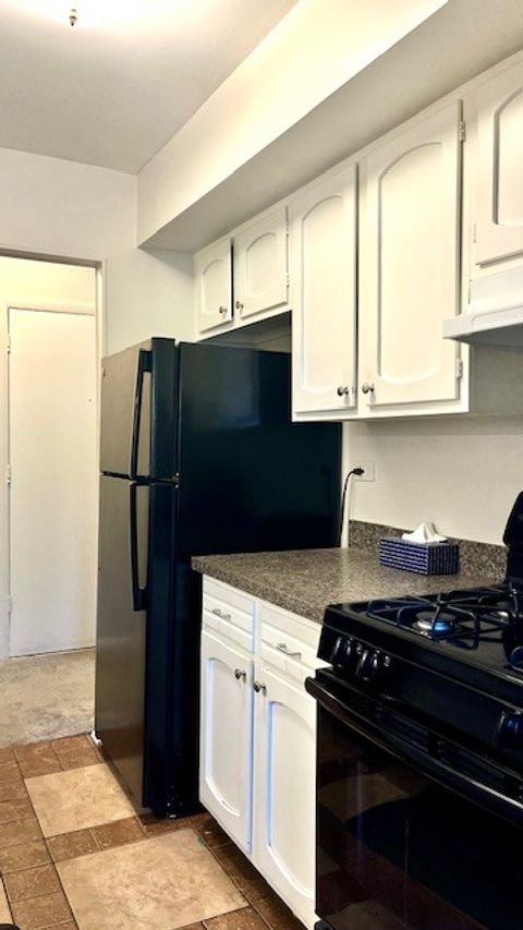 Tiny photo for 2275 COUNTRY CLUB Drive #22, Woodridge, IL 60517 (MLS # 12505322)