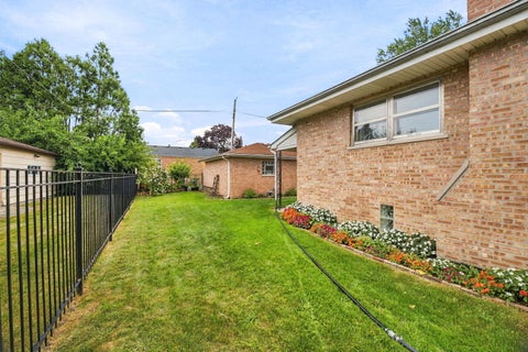 Tiny photo for 10521 Lavergne Avenue, Oak Lawn, IL 60453 (MLS # 12756515)
