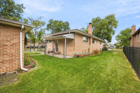 Tiny photo for 10521 Lavergne Avenue, Oak Lawn, IL 60453 (MLS # 12756515)