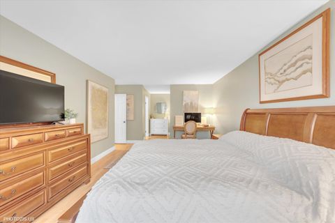 Tiny photo for 5200 OAKTON Street #102, Skokie, IL 60077 (MLS # 12530887)