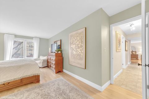 Tiny photo for 5200 OAKTON Street #102, Skokie, IL 60077 (MLS # 12530887)