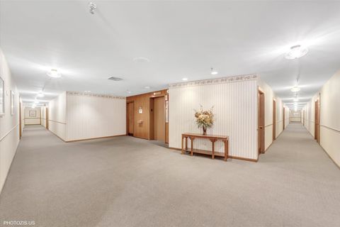 Tiny photo for 5200 OAKTON Street #102, Skokie, IL 60077 (MLS # 12530887)